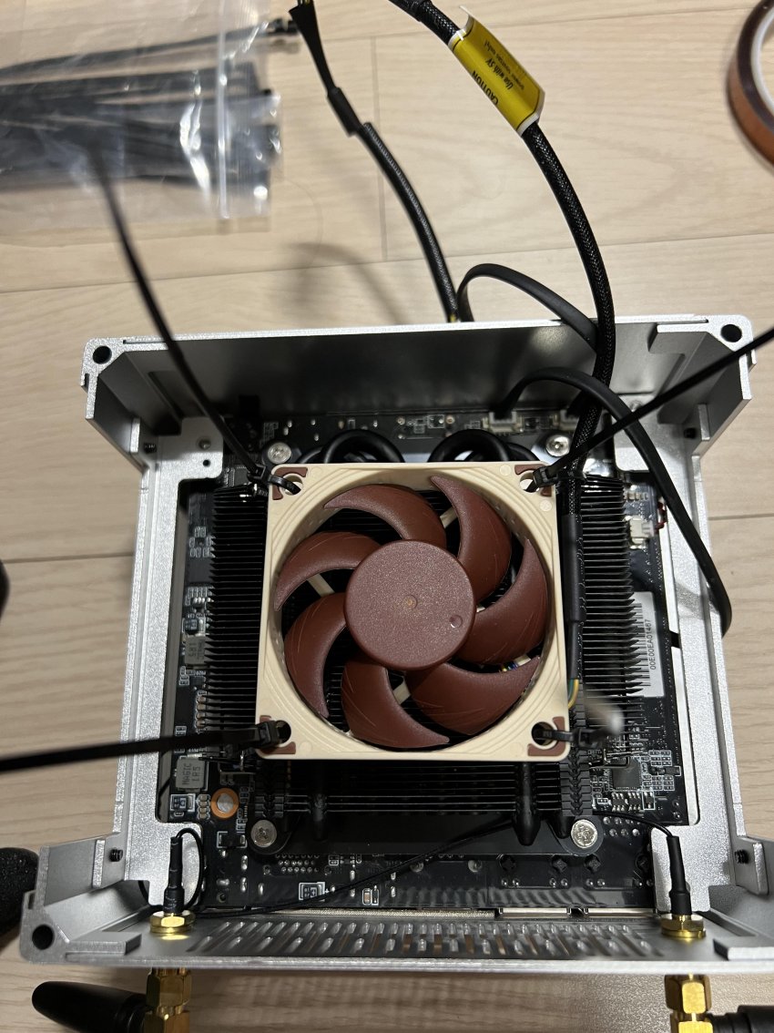 0490f719b38069f020b5c6b011f11a398bbbc1d9d4db84dd79d1